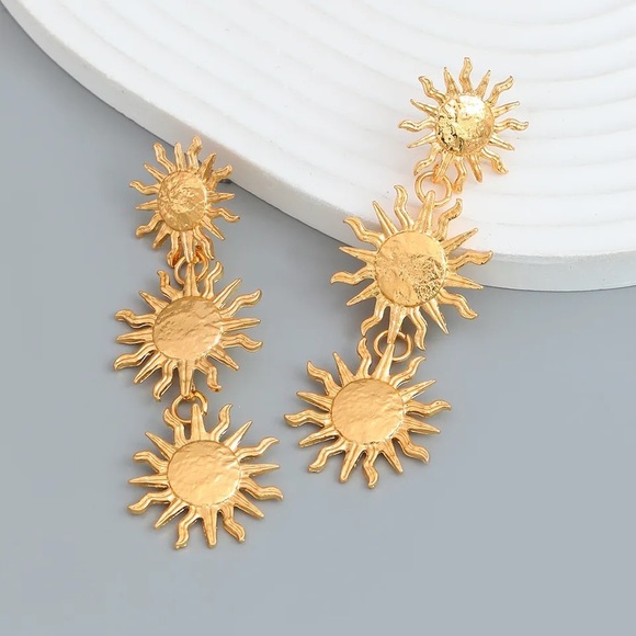 1pair Zara SUNBURST sun STATEMENT EARRINGS - Picture 4 of 16